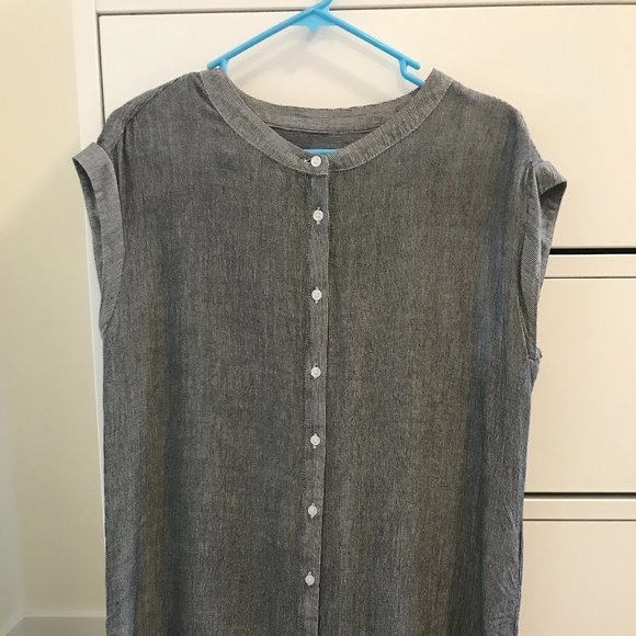 Gray Short Sleeve Shirt - Size S - Picture 1 of 6